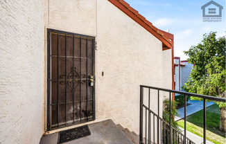 2Bed/2Bath Second Floor Apartment at McDowell/44th St! Ready For Immediate Move-In! -- SECOND CHANCE RENTAL