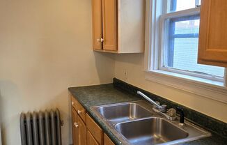 1 bed, 1 bath, 600 sqft, $1,495, Unit Unit #9