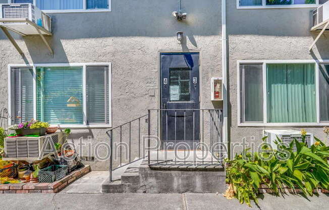 1121 GARFIELD AVE