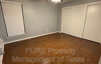 810 203 CASTLEGLEN DR