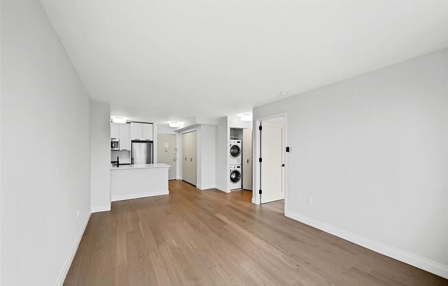 1 bed, 1 bath, $5,195, Unit 45H