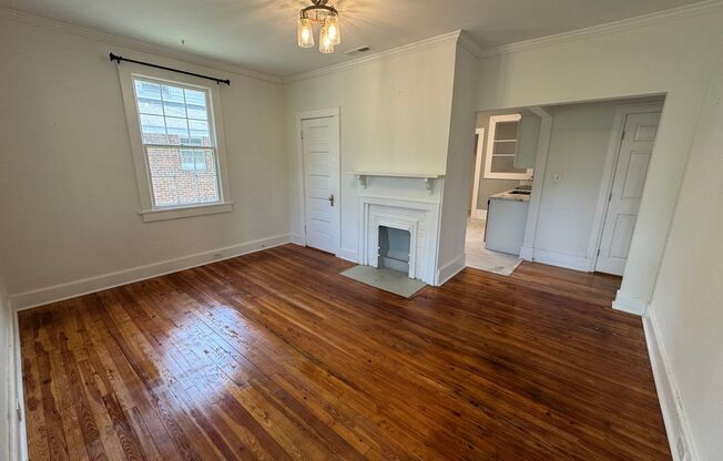 Updated 2/1 Brick House in Celanese- $1,395