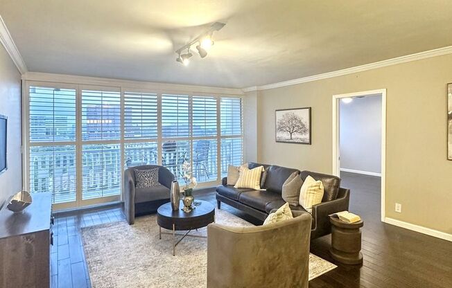 Luxury High-Rise Living at Turtle Creek – Chic 3BR Condo with Premium Amenities