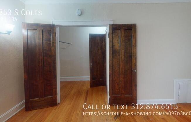 7853 S COLES