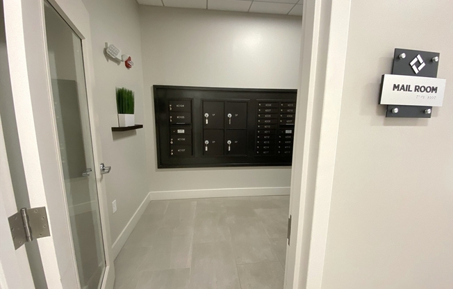 1 bed, 1 bath, 865 sqft, $3,000, Unit 401