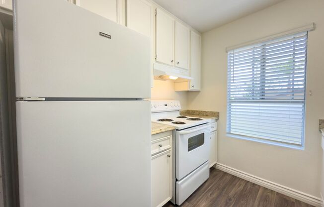 1 bed, 1 bath, $2,095