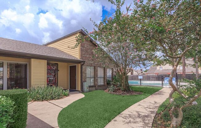 Rainy Meadows Apartments