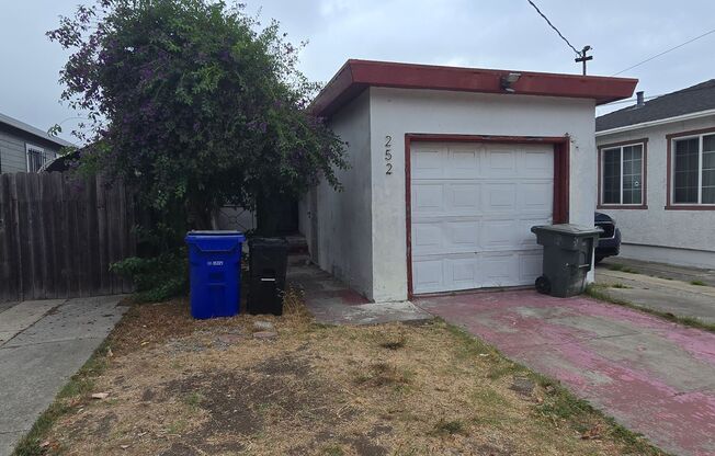 Beautifully Updated 2-Bedroom Home in Richmond, CA