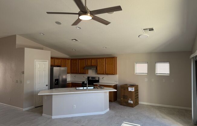 1 story home, 3 bedrooms, 2 bathrooms, 2 car garage