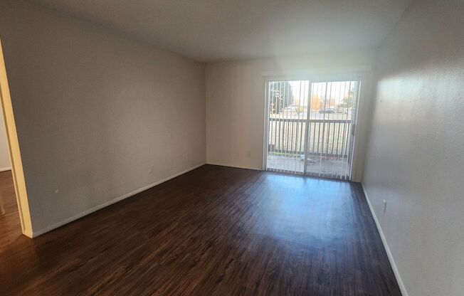 1 bed, 1 bath, 600 sqft, $675, Unit 105