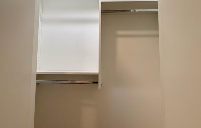 2 beds, 1 bath, 750 sqft, $2,695, Unit 12