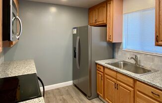 2 beds, 1 bath, $2,695