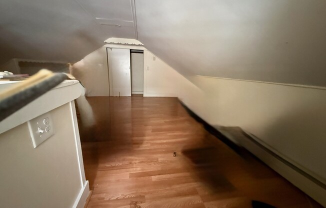 96 LYNNWAY