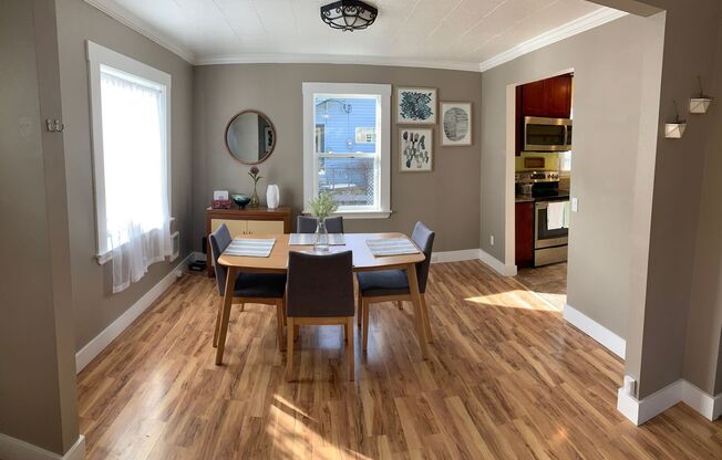 Updated Two-Story Bungalow Near Willamette Falls
