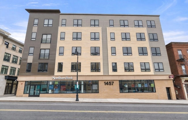 1 bed, 1 bath, 499 sqft, $3,299, Unit 309