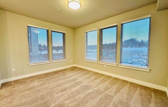 1 bed, 1 bath, 453 sqft, $2,150, Unit 426-201