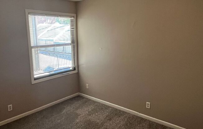 2 beds, 2 baths, 1,068 sqft, $1,319, Unit 7524-07