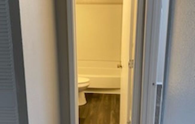 1 bed, 1 bath, 827 sqft, $769, Unit 2614-308