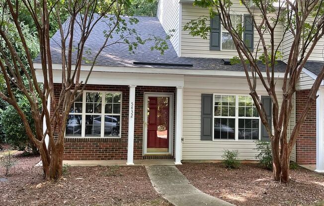 2 Bedroom 2.5 Bath Townhome with LOFT in Rachel's Keep!!