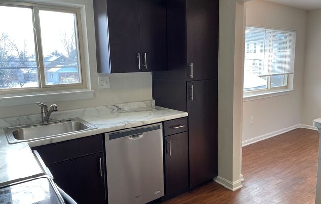 2 beds, 2 baths, 1,107 sqft, $1,600, Unit BC05-2B