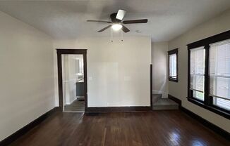 3 beds, 1 bath, 1,200 sqft, $1,800, Unit 1520