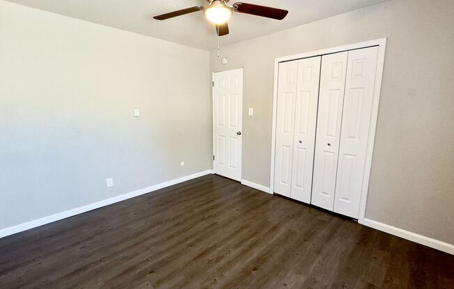 2 beds, 1 bath, $1,025, Unit 110