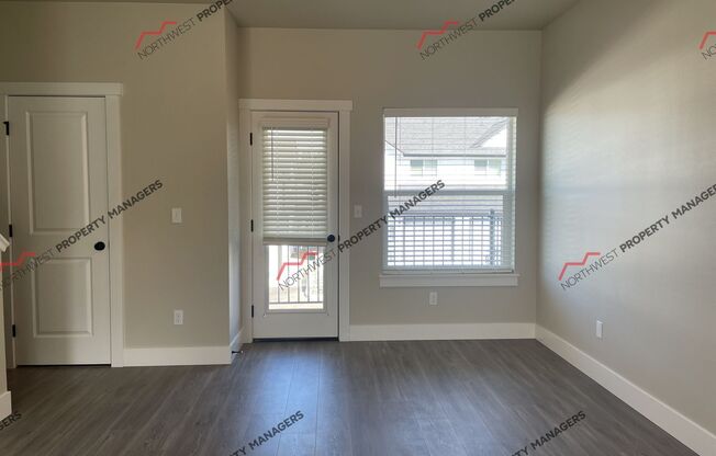 2 beds, 2.5 baths, 1,069 sqft, $1,695, Unit #U-11