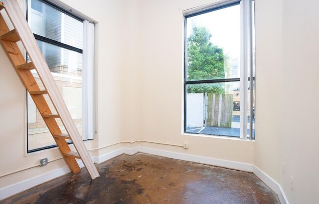 2 beds, 2 baths, 900 sqft, $1,840, Unit 108