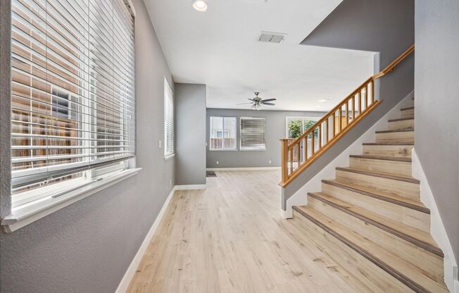 5456 Shennecock Way