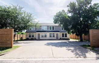 Updated 2-Story Townhome in Prime North Austin