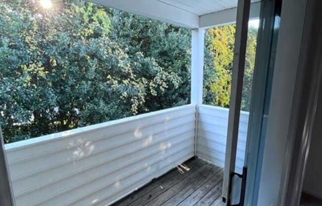 2 beds, 2 baths, 1,000 sqft, $1,825, Unit 326 K Commonwealth Court