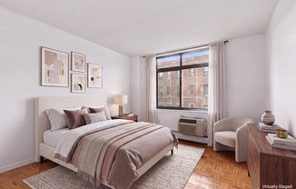 102 BRADHURST AVE