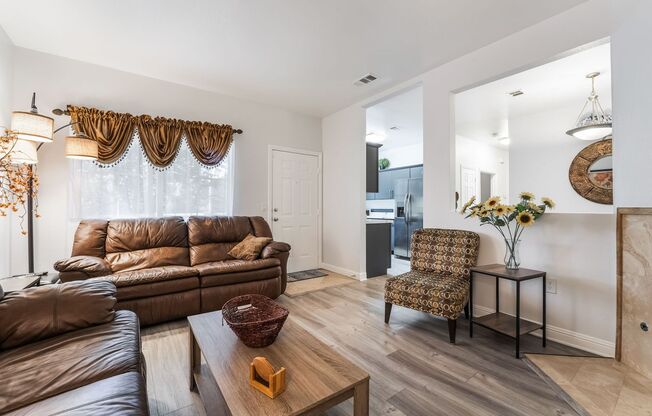 3 Bedroom Furnished Condo in Spanish Palms