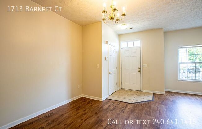 1713 BARNETT CT