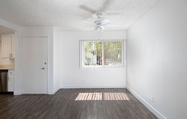 2 beds, 2 baths, 1,057 sqft, $3,195, Unit 220