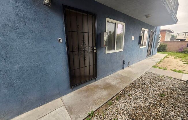 M-5729/5731 California Ave 7 Units