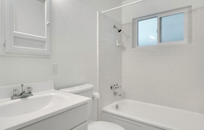 1 bed, 1 bath, $2,295, Unit Unit B