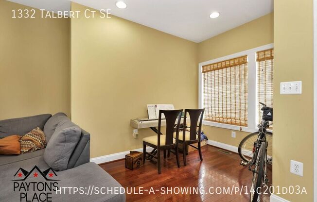 1332 TALBERT CT SE