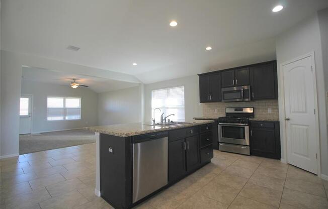 3410 MCDONOUGH WAY