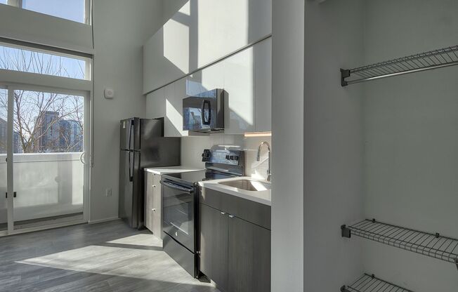 1404 Boylston