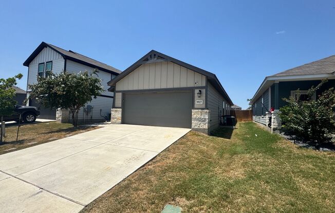 Move-In Ready Modern 4-Bedroom 2 Bath Home in South SA Near Palo Alto College