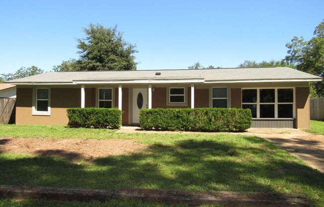 Nice home in country setting!