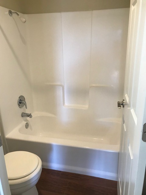1 bed, 1 bath, 700 sqft, $1,730, Unit 244