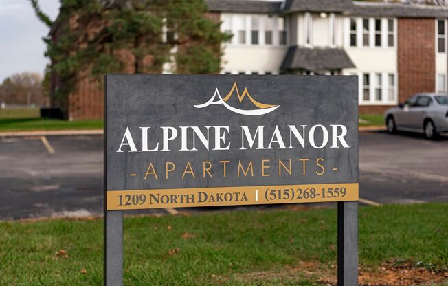 3 beds, 2 baths, 1,026 sqft, $1,350, Unit 1103-6