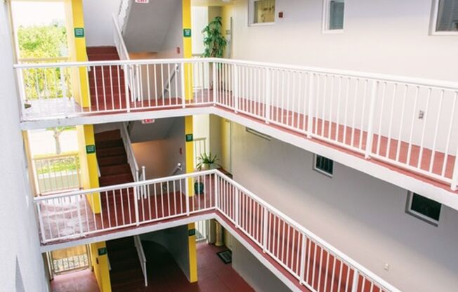 Giovanna Apartments