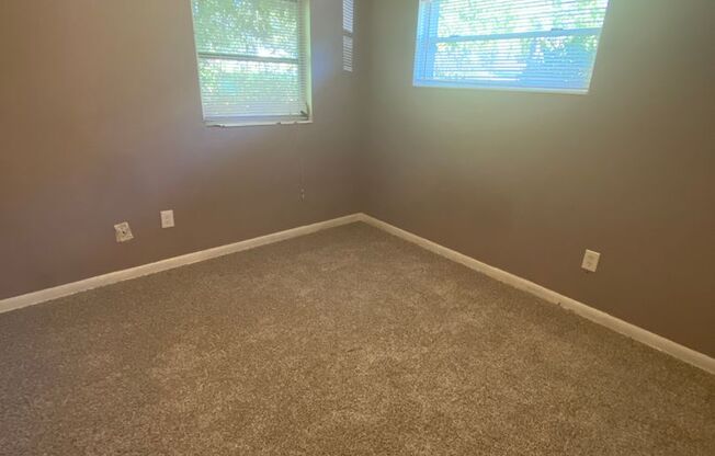 3 beds, 1 bath, $1,495