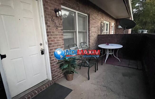 2 beds, 2 baths, 1,272 sqft, $1,475, Unit 2720 Old Norcross Road