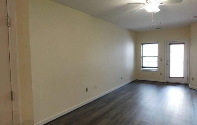 1 bed, 1 bath, $1,259, Unit # 414