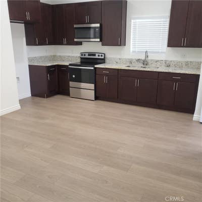 1/2 PALM GRV AVE