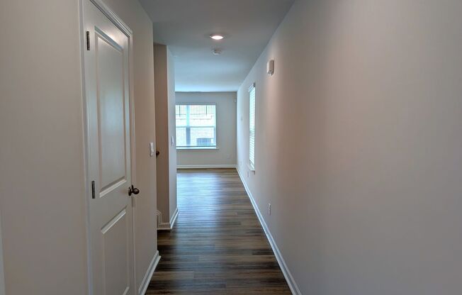 Beautiful, end-unit, townhome located in the Mallard Creek Towns Community in Charlotte!